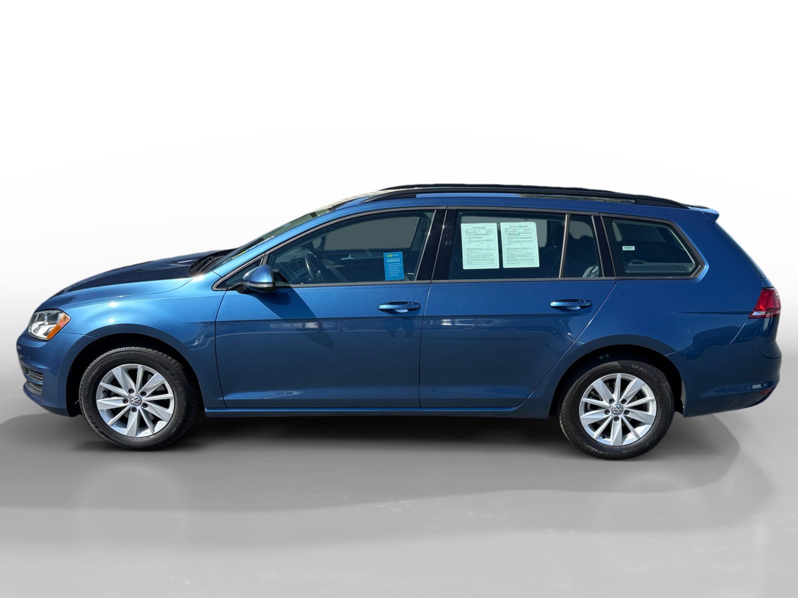 volkswagen golf sportwagen 2017 3VWC17AU1HM531539 image volkswagen golf sportwagen 2017 3VWC17AU1HM531539 image